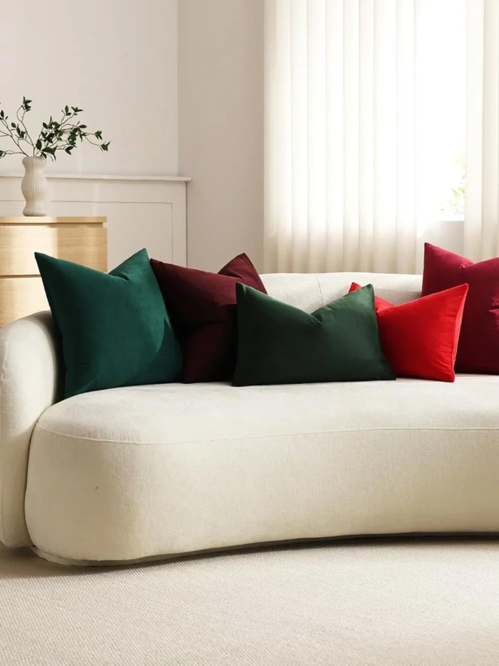 Luxury Velvet Throw Pillow - Deep Burgundy